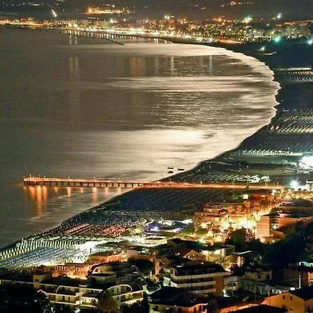 Апартаменты Maremy Centro *